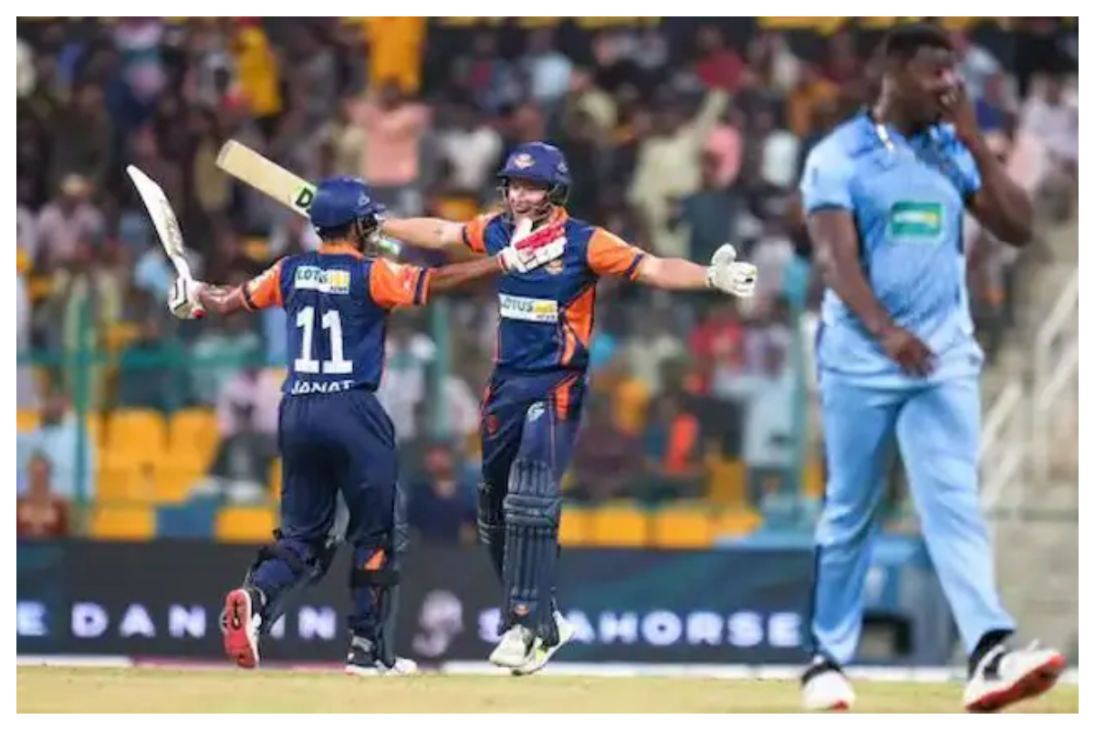 T10 League 2022 Live Score