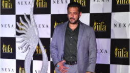 Salman Khan Looks beautiful In grey pantsuit At An Award Show