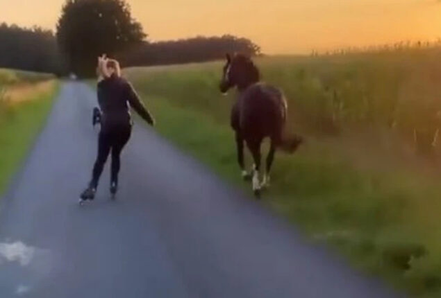 Woman speed skating
