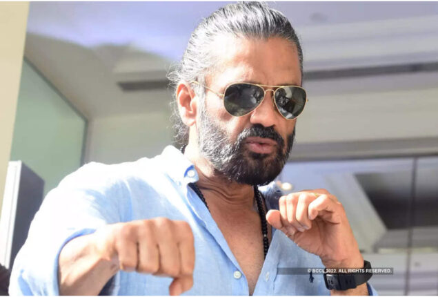 In File No. 323, Suniel Shetty joins Anurag Kashyap