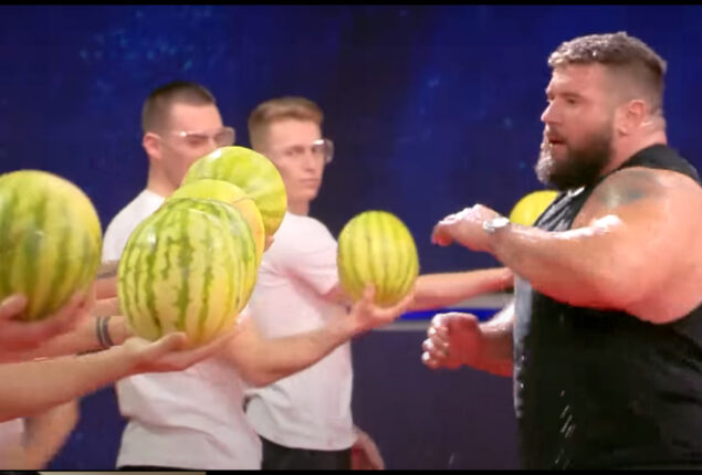 Spanish athlete breaks World Record by slapping watermelons