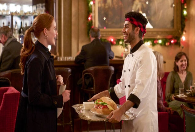 Hotel for the Holidays: Hotel manager Petsch seen in love triangle