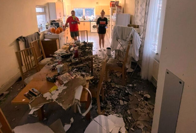 Helpless kids stare in fear as “crack in ceiling” collapses on them
