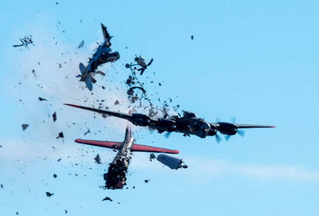 Air collision in vintage aircraft in Dallas air show