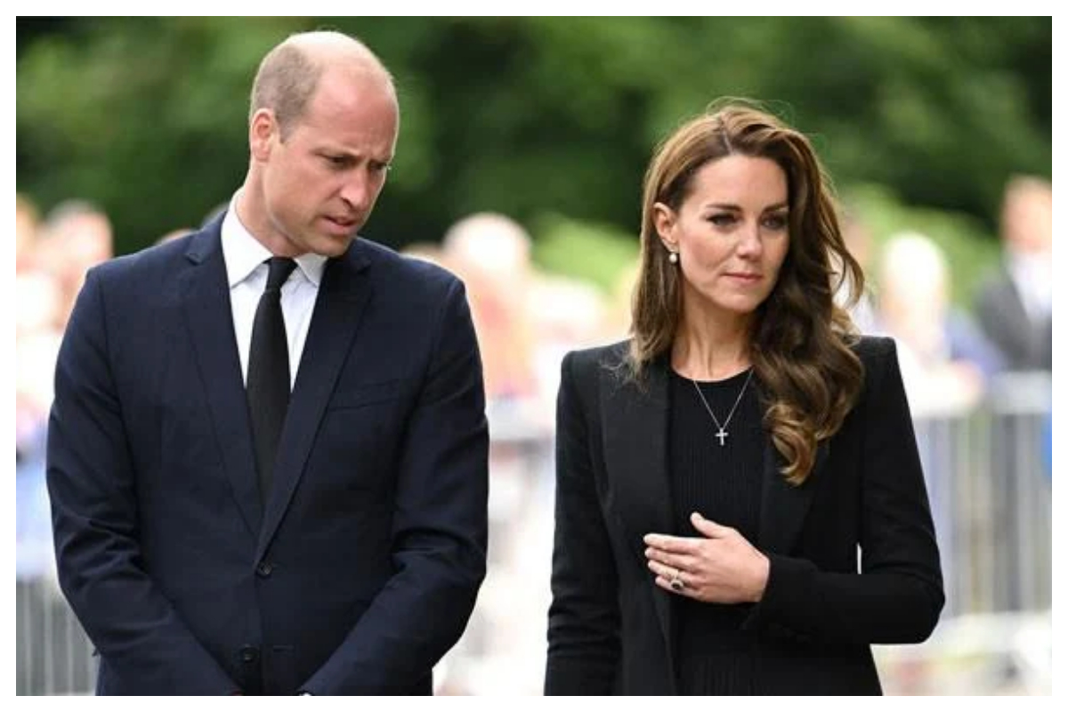 Mike Tindall's "demeaning" behaviour angers Prince William and Kate