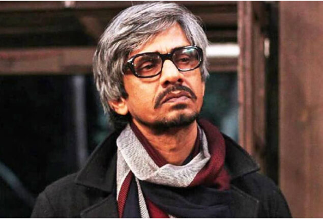 Kartam Bhugtan gets signed by Vijay Raaz