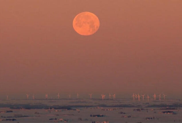 Did you know “Blood Moonset-Sunrise” is expected to appear in America and concept of “Selenium Eclipse”? 