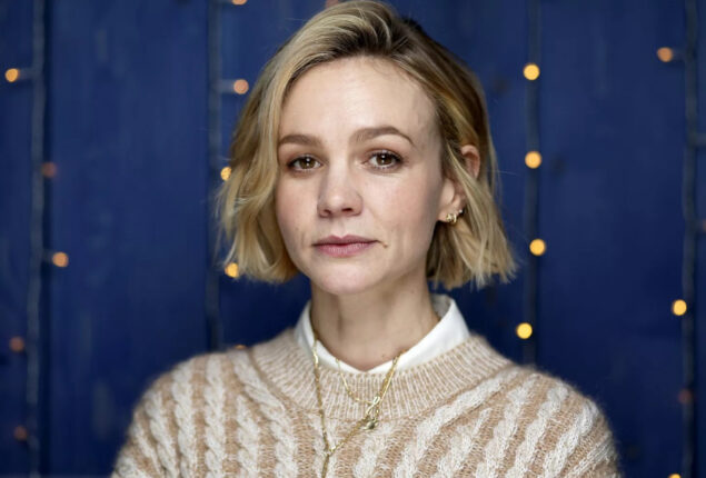 Carey Mulligan hears her name accidentally called at BAFTA awards