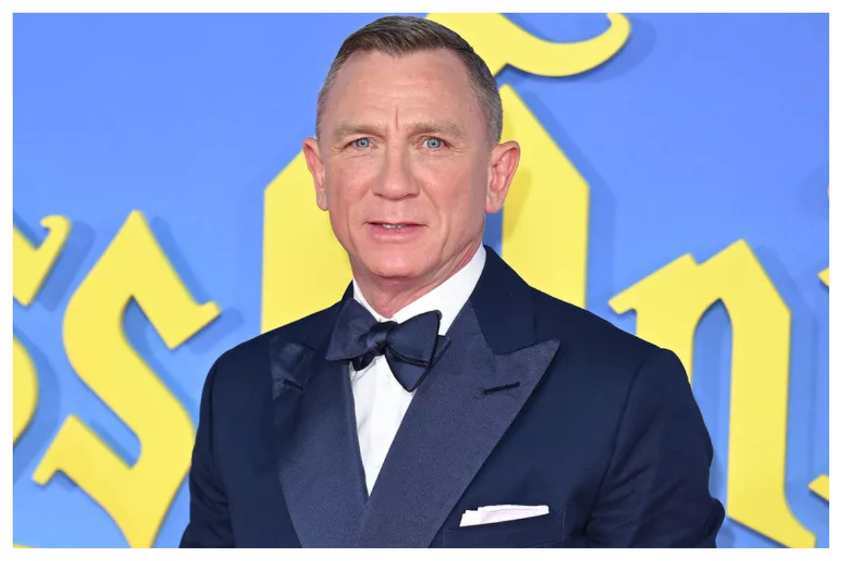 Daniel Craig