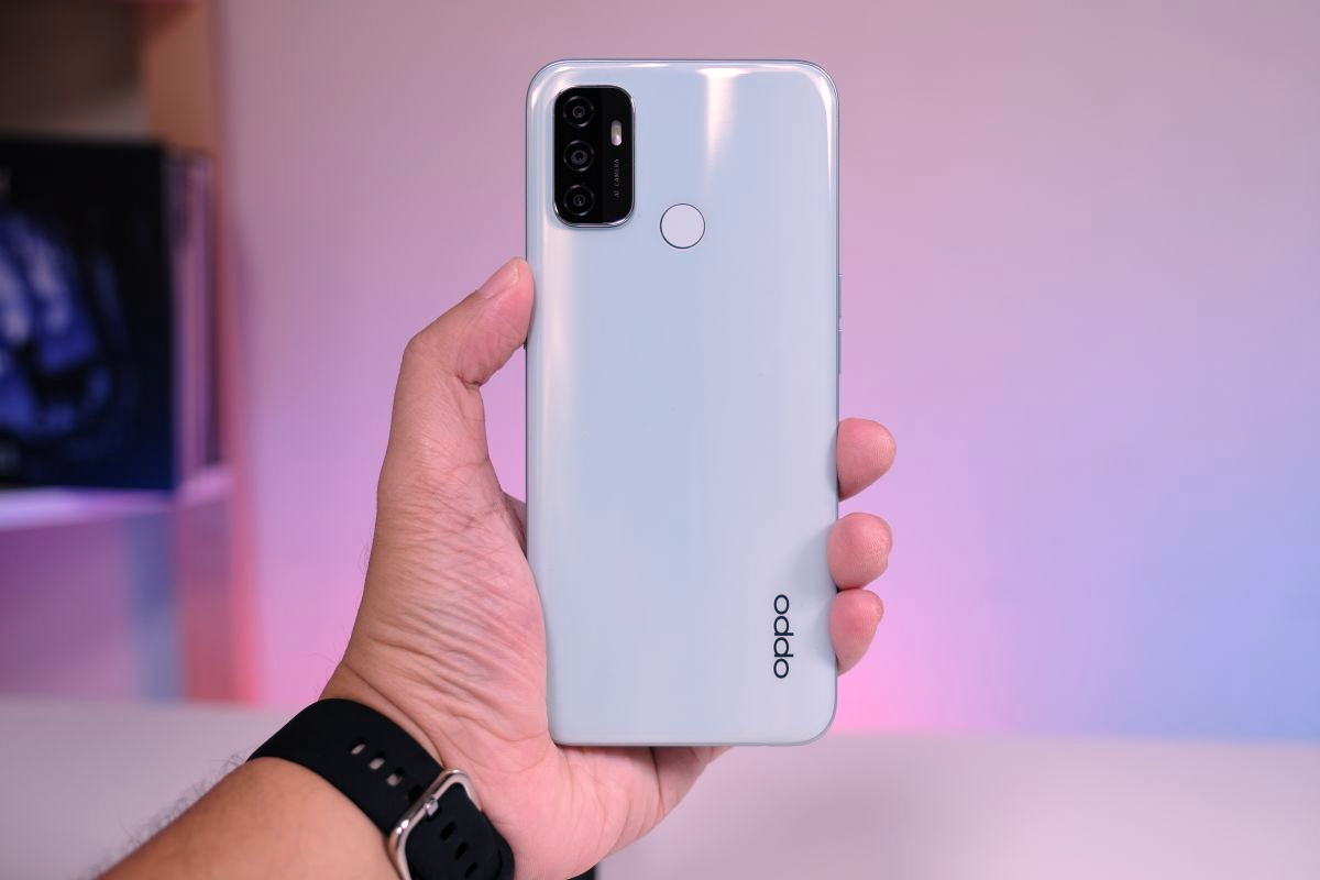 Oppo A33 price in Pakistan