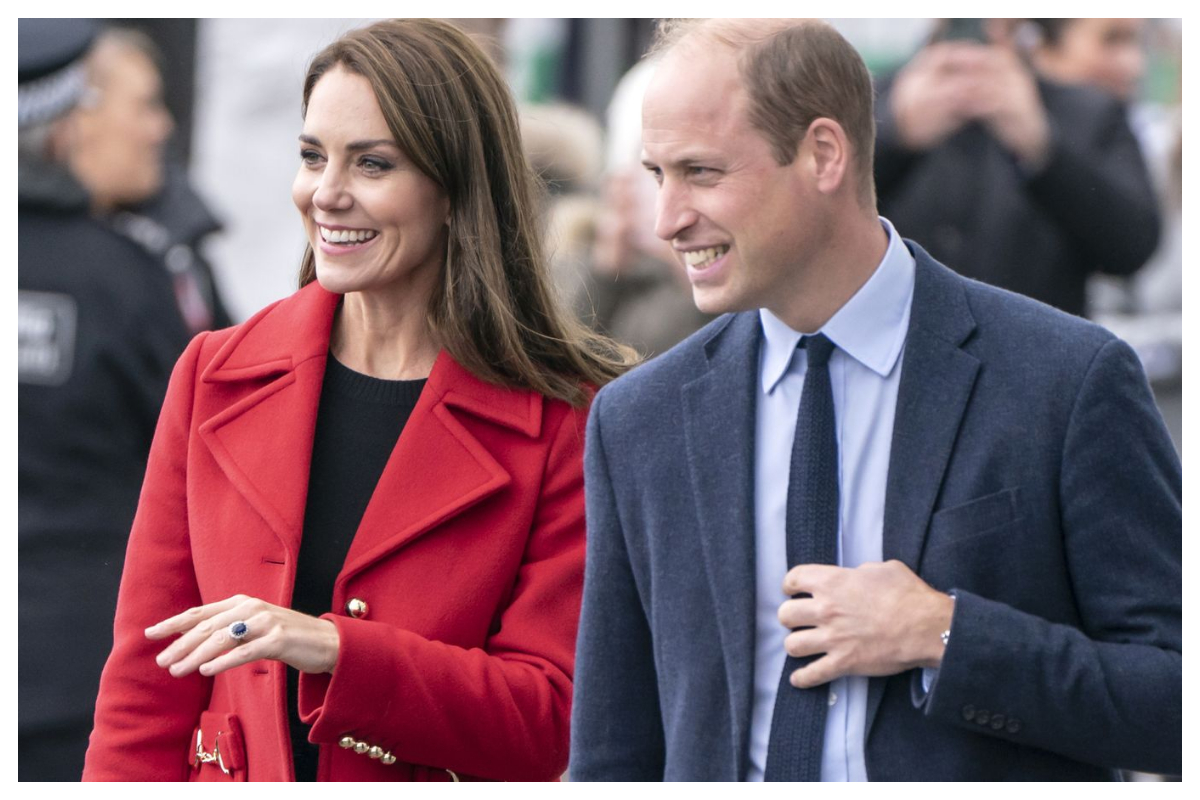 Kate and William's selfies with their Scarborough fans are a huge hit