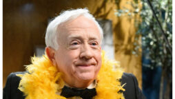 Glimpse of Leslie Jordan house before he passed away