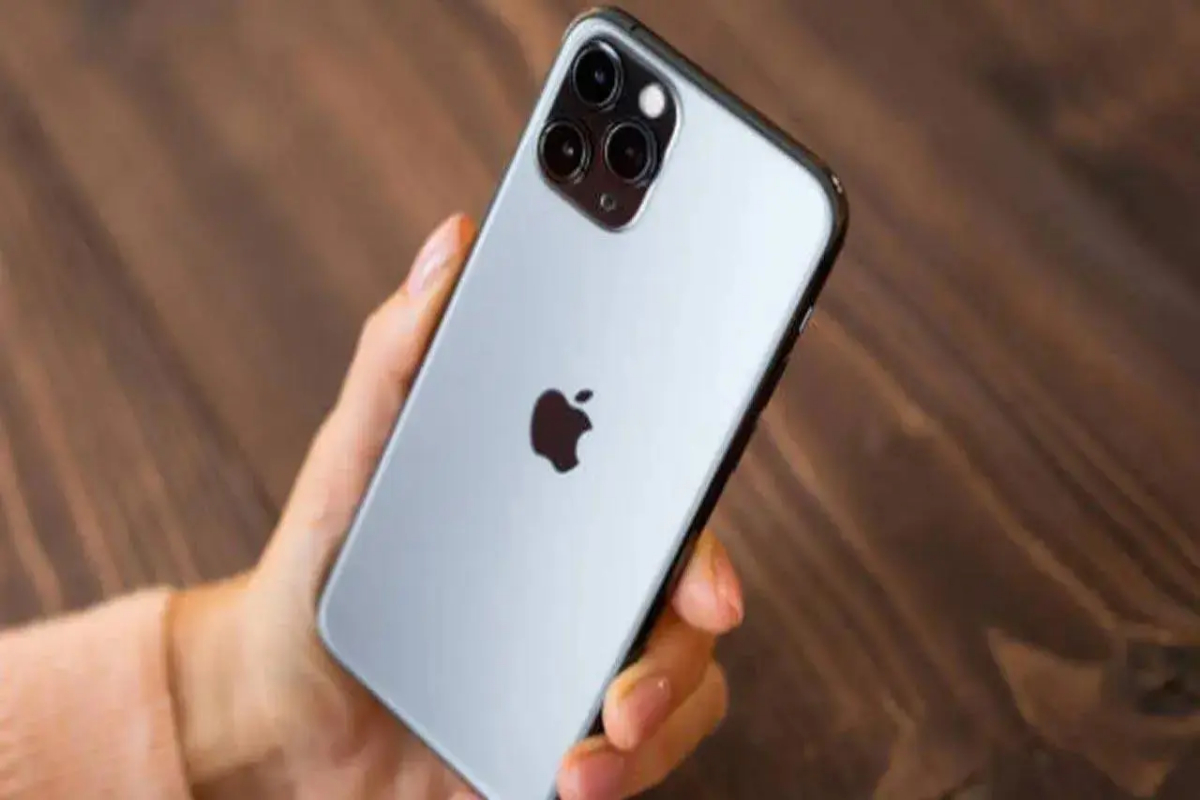 Apple IPhone SE 4 Price in Pakistan