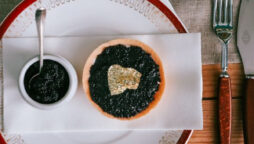 Restaurant launches £200 caviar mince pie with sweet reason
