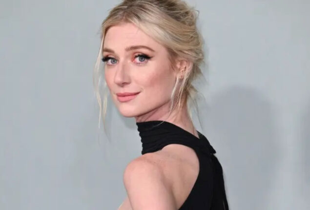 Elizabeth Debicki Channels Princess Diana at ‘Crown’ Premiere