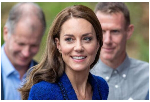 Kate Middleton's 'natural' approach hailed during royal visit