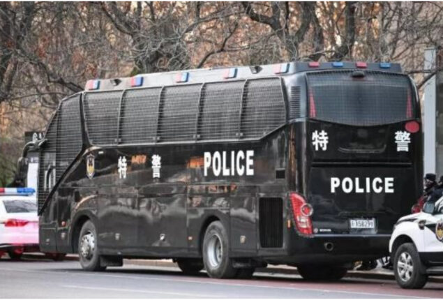 Following the Covid protests, China intends to “shut down”