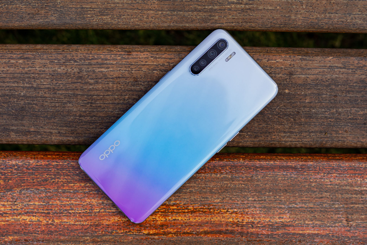 Oppo F15 price in Pakistan