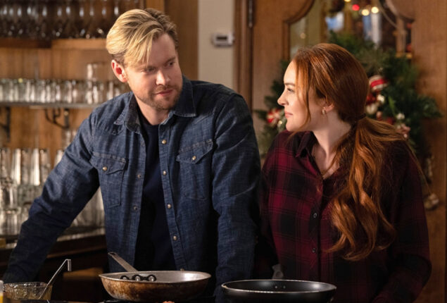 Lindsay Lohan and Chord Overstreet talks about their Netflix flick Falling for Christmas