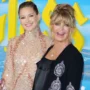 Kate Hudson Pays Tribute To Mom Goldie Hawn