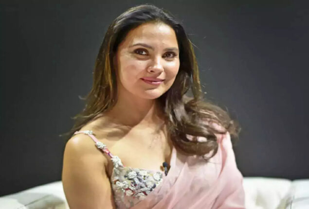 Lara Dutta says it is a challenge to balance out business with acting
