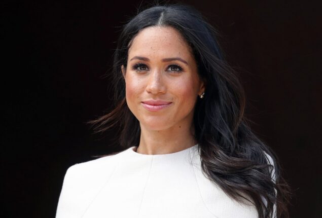 Many discuss Meghan Markle's British citizenship test story