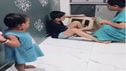 Toddler rushes to protect her brother from mom’s punishment