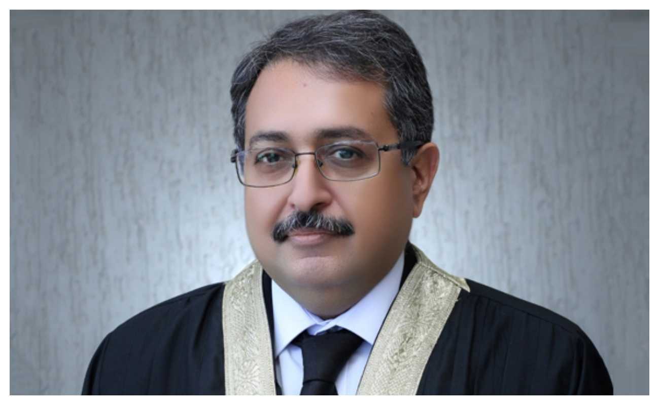 Justice Aamer Farooq