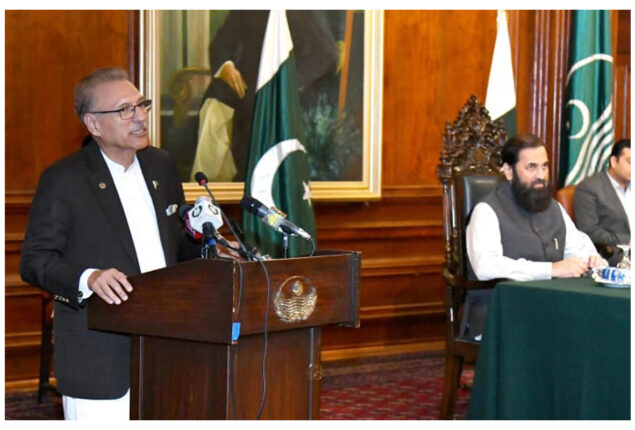 President Alvi stresses increased tax collection to end financial woes