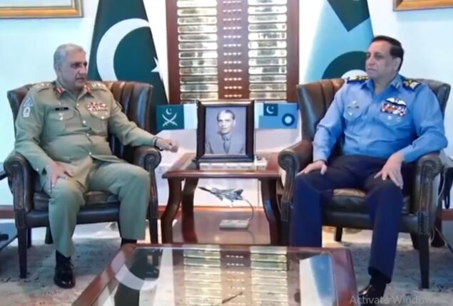 COAS Bajwa meets Naval, Air Chief on farewell visits