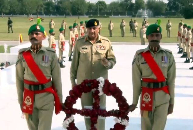 Army Chief Bajwa lauds devotion of troops to defend motherland amid threats