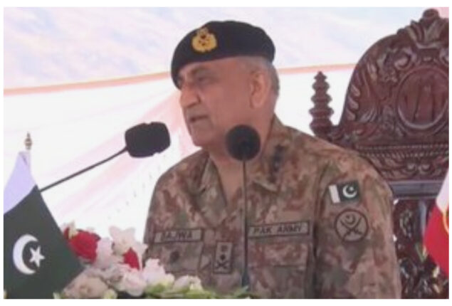 COAS Bajwa visits Quetta Garrison on farewell visit