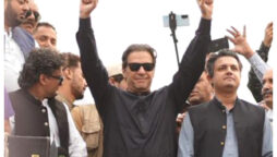 Imran Khan jets off to Rawalpindi in a private plane