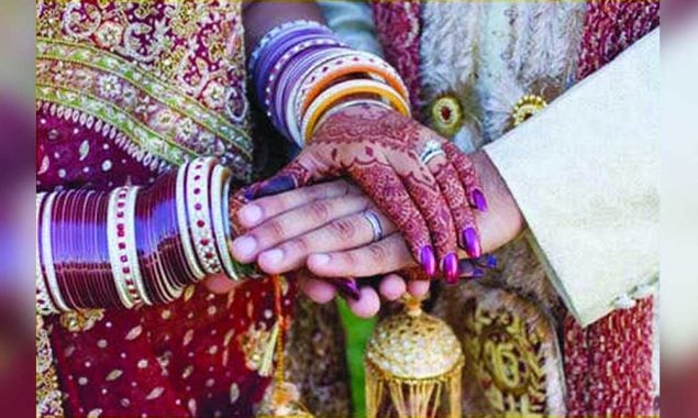 Husband sets a record by paying the highest price for Haq Mehr to his wife