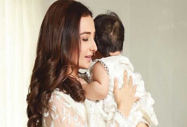 Momal Sheikh discusses her daughter’s delayed milestones with Mahira Khan
