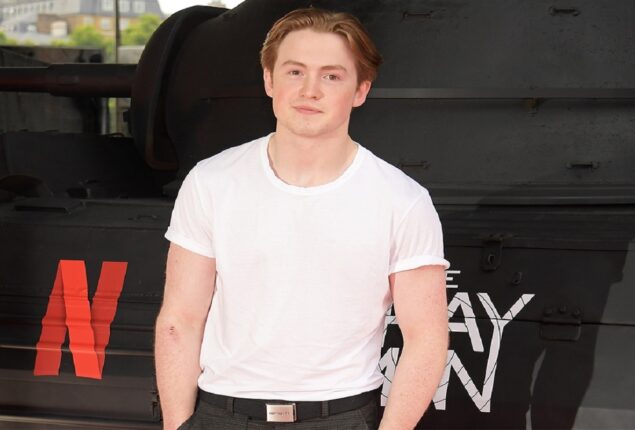 Heartstopper star Kit Connor came out as bisexual amid accusations of queerbaiting