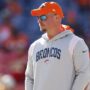 Denver Broncos dismiss rookie head coach before the season ends