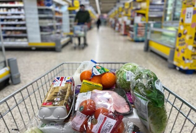 First drop in food prices in 21 months, yet Christmas dinner prices rise 9%