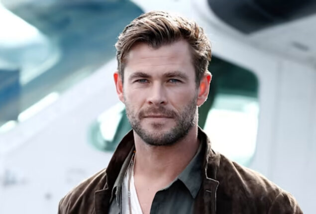 chris hemsworth