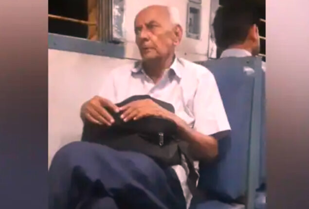 Watch video: Old Man singing ‘Tum Hi Aana’ Train Performance Goes Viral