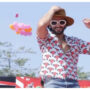 Deepika Padukone ‘likes’ Ranveer Singh’s strawberry printed outfit