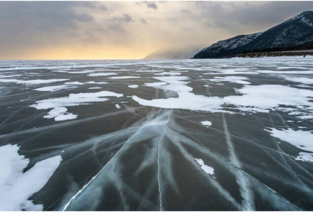 Three dead after falling through ice on Arizona lake
