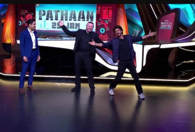 Shah Rukh Khan tells Wayne Rooney which footballer resembles ‘Pathaan’