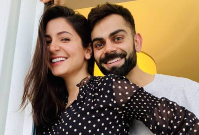 Watch: Anushka Sharma, Virat Kohli flash bright smiles, pose patiently