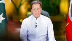 Youngsters should lead the country from front in crises time: Imran Khan