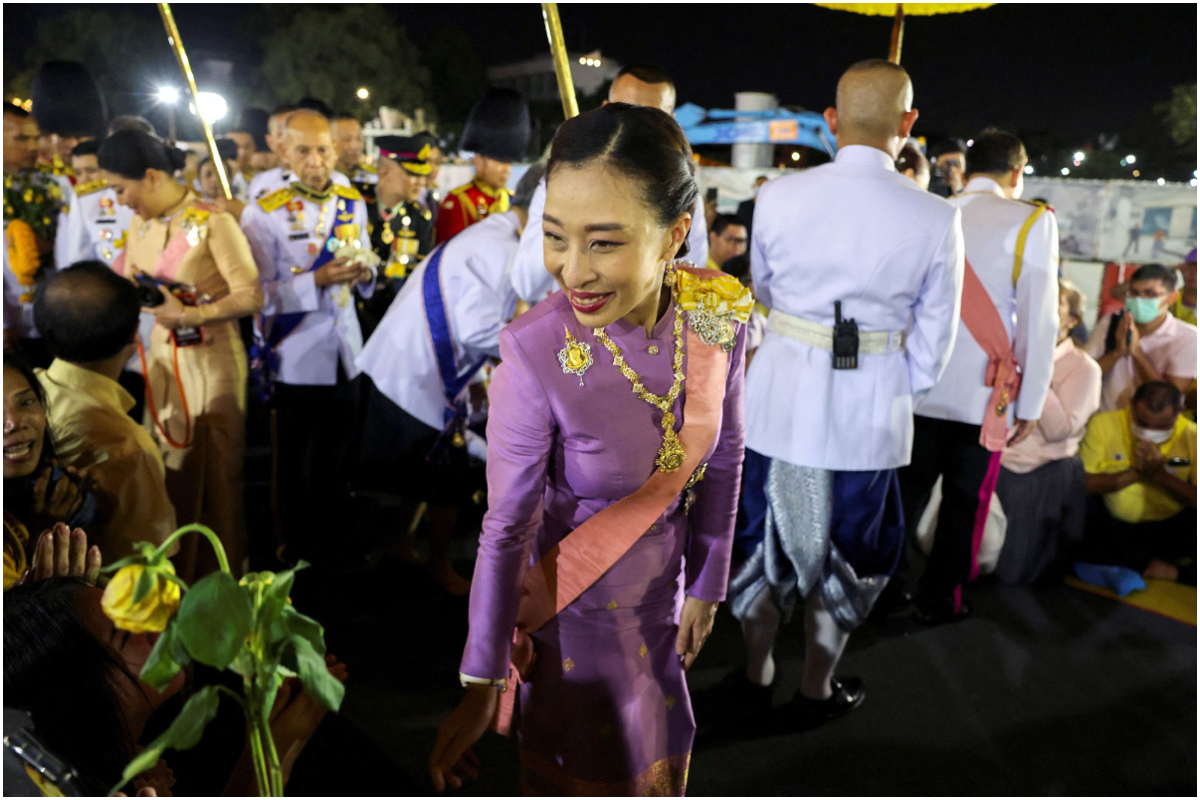 Thai princess collapses