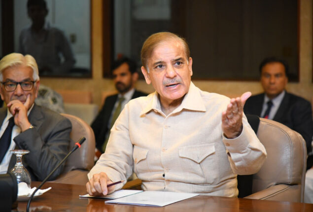 Shehbaz Sharif calls an important meeting of PML-N in Model Town