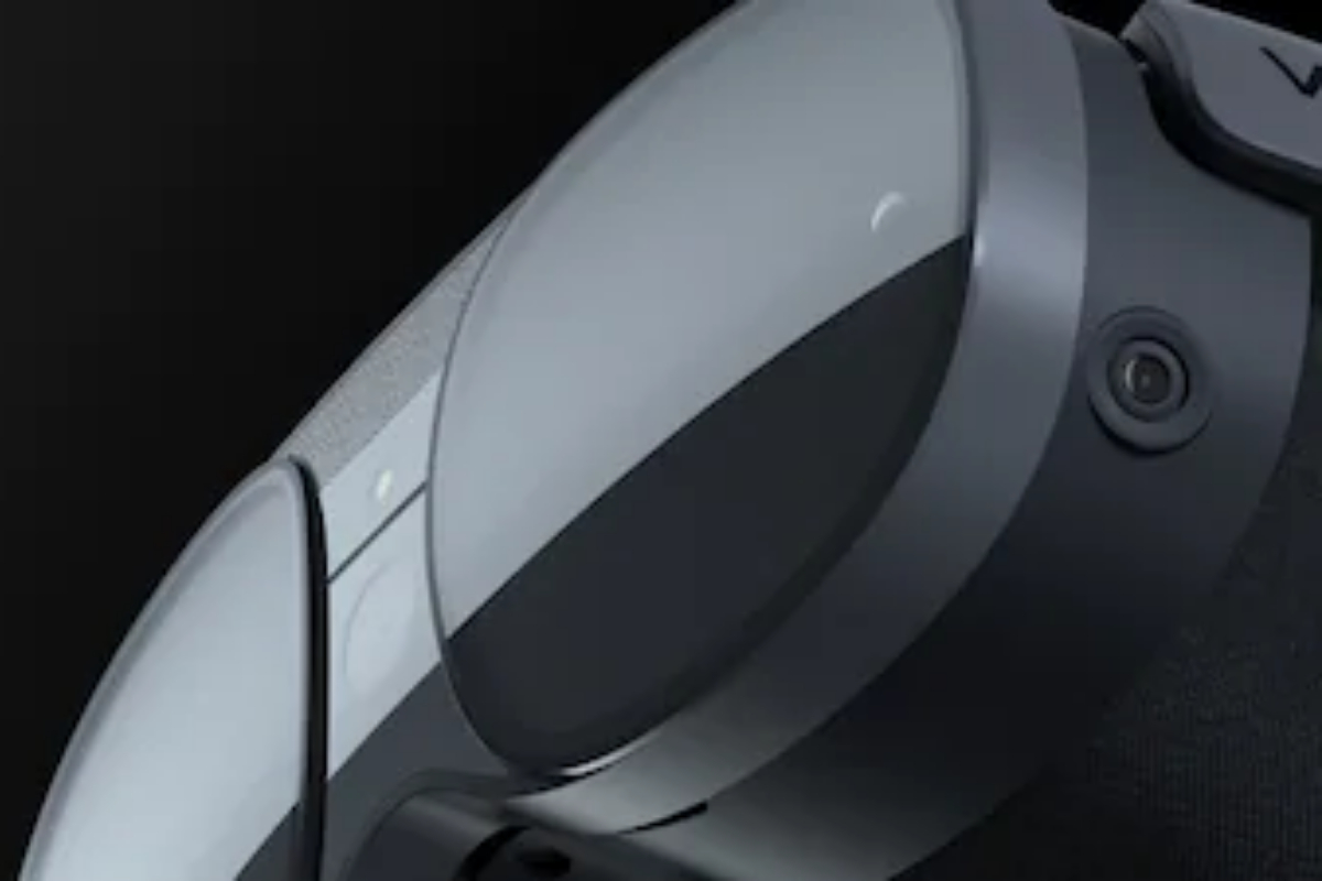 HTC unveil mix reality headset