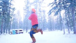 Canadian Influencer doing bhangra in -40° is all about good vibes