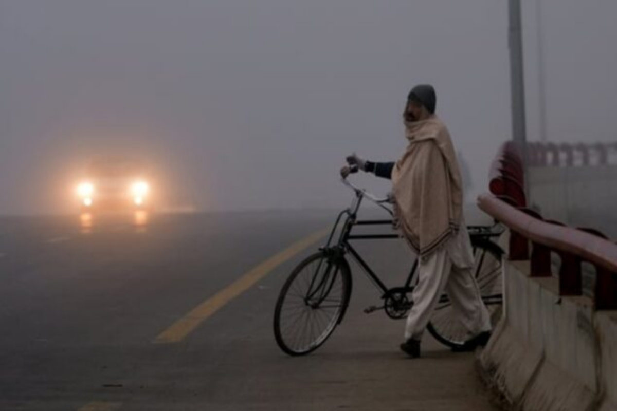 PMD predicts slight relief from Karachi's cold wave